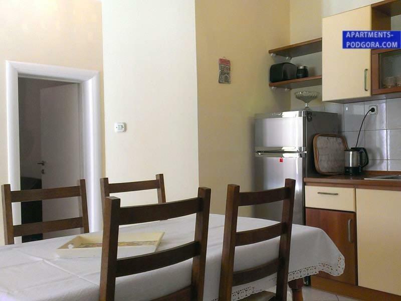 Apartment Dubravka Podgora Esterno foto